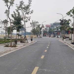 cần bán lô đất 63m trục chính đình trung - xuân nộn- đông anh đường oto tránh