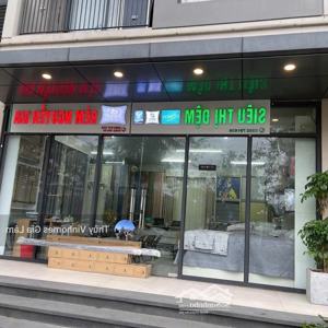 cần bán gấp căn chân đế tại toà s1.12. dt51m2, mt7m2, hướng nhìn ra đường lớn