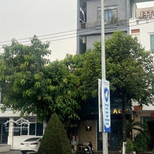 Bán Nhà 4 Tầng 10pn đối Diện Tt Hội Chợ Triển Lãm. đang Cho Thuê 20tr/th
