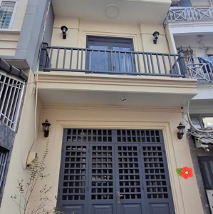 dọn vào ở ngay - ráp gianh q.1 - chỉ nhỉnh 8 tỷ - ngôi nhà gia đình