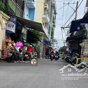 Nhà ở Ngay - Hẻm Xe Hơi 6m Thông Thoáng - Nguyễn Thị Thập - 6 Tỷ Hơn