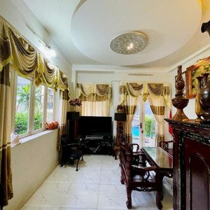 Q8 Nhà Lô Góc 2mt .đường Tránh . Shr 63m2 . N 5m Nhà 5 Tầng Btct . Chỉ Nhĩnh 14 Tỷ Tl .