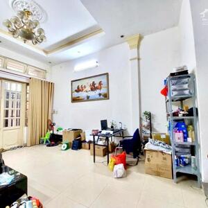 Bán Nhà Hẻm Xe Hơi 3 Tầng, Ngang 4.8m, 69m2, Gần Hoàng Việt, Tân Bình, Ở/VPCTy, 11.45 Tỷ
