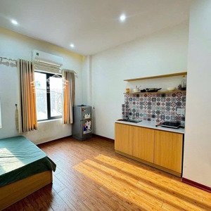 bán tòa căn hộ 5.5 tầng mt an cư ngay biển phạm văn đồng doanh thu 45tr/1th