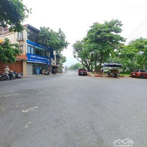 nhà mặt phố ngọc thụy - vị trí đẹp - kd đắc địa - view công viên - ô tô dừng đỗ ngày đêm