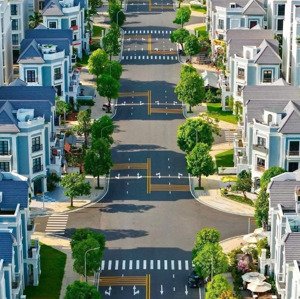 Nhà Phố Vinhomes Sắp Ra Mắt Ngay Phía Tây Bắc Tp Hcm - Hỗ Trợ đi Xem 24/7