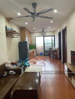 siêu nóng-bán căn hồng hà tower(thịnh liệt)-dt 63m2-2n 2vs-giá 3.x tỷ(giá thương lượng).