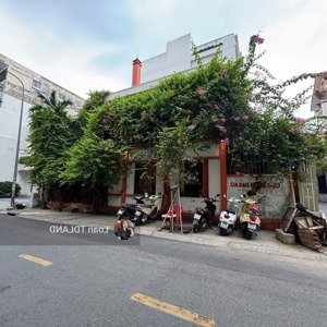 Hot! Duy Nhất 1 Căn Sân Vườn Cho Thuê Gần Phố đi Bộ