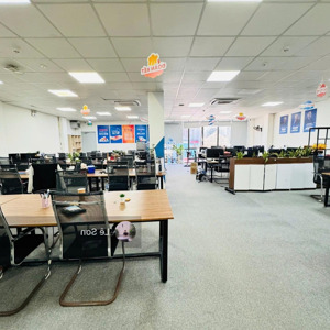 thuê văn phòng phan xích long, phú nhuận. dt sàn 80m2; 110m2, 150m2 sàn view 2 mt, ngăn phòng sẵn