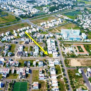 bán lô góc cực đẹp, diện tích 217m2 hướng đông và nam mát mẻ, trục đường 16m và 18m, gần tiên ích