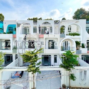 bán nhà mới trung tâm thị trấn long thành - trung tâm huyện trường học bệnh viện