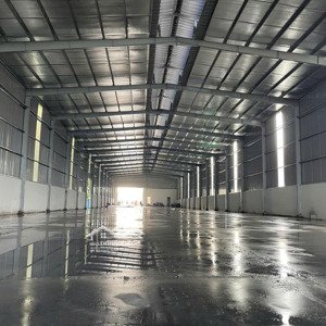 cho thuê 3.500m2 nhà xưởng mới gần trung tâm bến cát bình dương