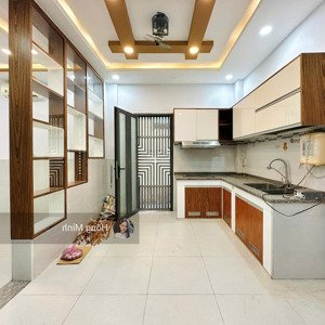 bán nhà mới vào ở liền hẻm cách mạng tháng tám, p.11, q3, dt 4,5x9m nở hậu 7.5m - 1 lầu - 6,5 tỷ