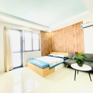 cạnh chợ tân định - căn hộ tách bếp ban công (có nhận ngắn hạn) - máy giặt riêng, thang máy