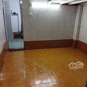 Cho Thuê Nhà 21m2 Tại Nguyễn Văn Cừ