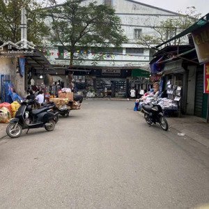 bán lô đất đẹp cạnh trường nông nghiệp gia lâm. đường thông, oto tránh, giá 11 tỷ đầu tư lâu dài