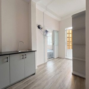 Căn Hộ 1pn Full Nội Thất, Ban Công, điện Biên Phủ P17 Bình Thạnh, Gần đh Uef, Ngã 4 Hàng Xanh