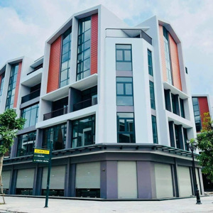 bán căn shophouse góc đối diện quảng trường nhạc nước diện tích sàn 640m2, vinhomes ocean park 3