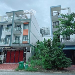 Cần Tiền Kd Tôi Bán Gấp Nền Nhà Phố 100m2 - đường 20m Hướng đông Nam Kdc 13e Giá Rẻ