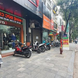 cực sốc rẻ.! siêu cực sốc. mặt phố hoàn kiếm. mặt tiền siêu rộng 12m. 7 tầng. 55m. 24.5 tỷ