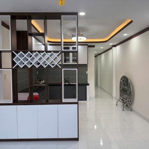 nhà thới hoà đối diện trường tiểu học, diện tích 5 x 20m tc 50m2, đường nhựa 5m thông