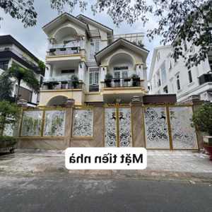 Bán Biệt Thự đẹp Tại Gia Hòa, 39 Tỷ, 300m2, 5pn, 5ưc đối Diện Với Công Viên Lớn, Vị Trí Siêu đẹp