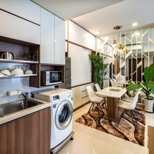 cho thuê ở liền căn hộ studio the tresor quận 4