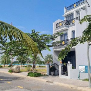Chủ Em Có Mua đất ở Ngay Nguyễn Hữu Trí 90m2 Bán Lỗ Cho Anh Chị 1.5 Tỷ. Liên Hệ Em : 
