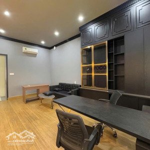 Văn Phòng Sala 25m2 Cho Thuê Trọn Gói Chi Phí Chỉ 13 Triệu/tháng
