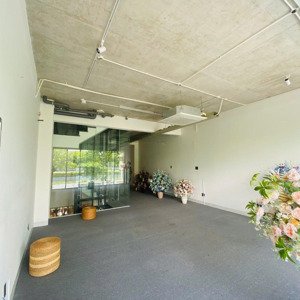 Full Giỏ Hàng Văn Phòng Sala, Q2, 90m2, 29 Tr/tháng, Hoàn Thiện đẹp, Thang Máy, Máy Lạnh, đèn điện