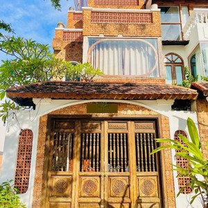 Cho Thuê Nhà Mỹ Gia Phong Cách Cổ Full Nội Thất 3 Phòng Ngủ Giá 15 Triệu