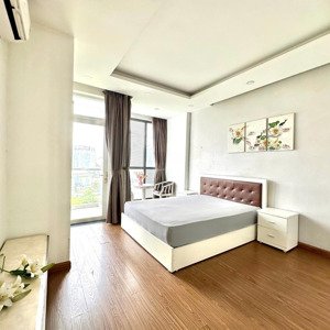 Siêu Phẩm Studio Full Nội Thất Ban Công Lớn Sát Cầu Chữ Y - Giá ưu đãi Cực Tốt