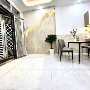 bán nhà 3,95 tỷ, 6 x 6, 2 tầng, 2pn, tặng nội thất, không qh,sát mt nguyễn duy, tùng thiện vương qu