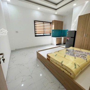 Căn Hộ Studio Full Nội Thất Ngay Cv Làng Hoa