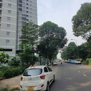 bán chung cư c7 đường man thiện, dt 76m2, 2pn, 1wc, giá 2,5 tỷ, phường tăng nhơn phú a, quận 9