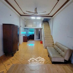 Cho Thuê Nhà Mặt Tiền Lạc Long Quân, P.5, Q.11 Giá 18tr.
