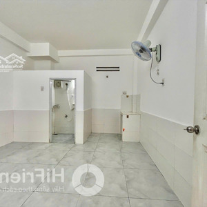 Cho Thuê Nhà Trọ Tại đường Phạm Văn Hai, Phường 3, Tân Bình, Hồ Chí Minh, 2,8 Triệu, 20 M2