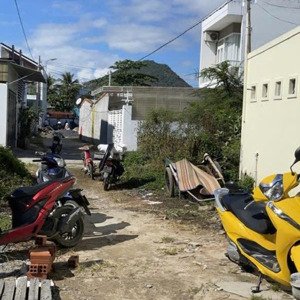 Chính Chủ Cần Bán Dãy Phòng Trọ 10 Phòng Tại Phú Nông - Vĩnh Ngọc - Nha Trang
