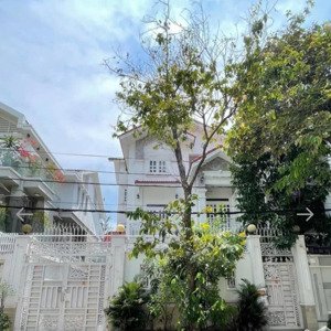 Biệt Thự Sân Vườn Khu Dân Cư Trung Sơn, Bình Chánh Dt 200m2 Chỉ 32 Tỷ