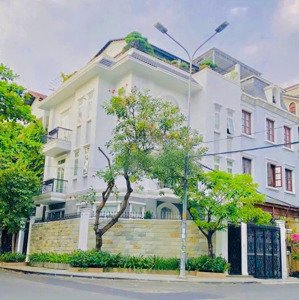 Cho Thuê Biệt Thự Mới đẹp Góc 2 Mặt Tiền Cao Thắng Quận 3