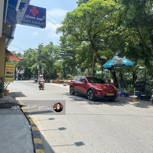 bán nhà kinh doanh sát ngọc thuỵ- hiếm lô góc-40m2-4 tầng l-kinh doanh-ô tô tránh-10 tỷ hơn