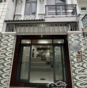 Cho Thuê Nhà Nguyên Căn Gần Trường đh Tài Chính Mkt, Quận 9
