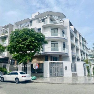 cho thuê nguyên căn dt: 170m2 nhà 1 hầm 4 tầng đường 20m kđt vạn phúc city