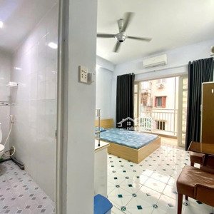 Cho Thuê Phòng - Ban Công - Ngay Bờ Kè Hoàng Sa Quận 1 - Gần Chợ đakao - đại Học Uef - Hồng Bàng