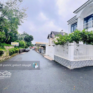 Bán Nhà Phố 2 Mặt Tiền đường 6 Mét Hùng Vương P.09, đà Lạt Diện Tích: 130m2, Ngang 9.33, Dài 12 Mét