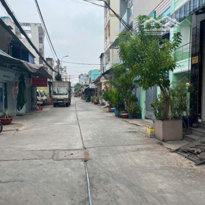 Biệt Thự Sang Trọng Hẻm Xe Tải Thông Gần Chợ Bình Trị đông Sát Aeon Tên Lửa Nhỉnh 9 Tỷ