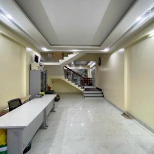 Bán nhà 4 tầng 90m2 phố Thư Trung, tuyến 2 đường Tô Vũ, Văn Cao, Hải Phòng