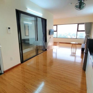 Chính Chủ Cho Thuê Căn 1pn+ Căn Góc , Tầng Trung View Trực Diện Hồ đẹp Nhất Dự án