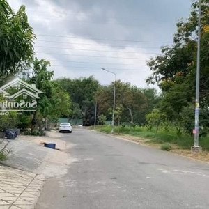 Cho Thuê Lô đất Trống, Mặt Tiền đường Hoàng Quốc Việt, P. Phú Thuận, Q. 7. Giá: 15 Triệu/tháng
