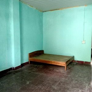 Cho Thuê Nhà ở Lâu Dài Khu Tập Thể Quân đội, Giá 1tr/tháng. Khu Vực Gần Hồ, Gần Núi, An Ninh Tốt
